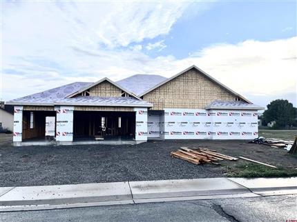 Photo of 3011 Fortress Circle, Montrose, CO 81401