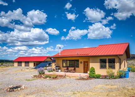 Photo of 171 County Road 22, Montrose, CO 81403
