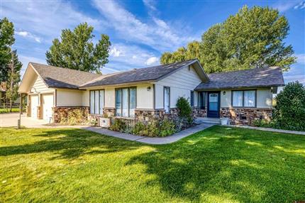 Photo of 15189 6125 Road, Montrose, CO 81403
