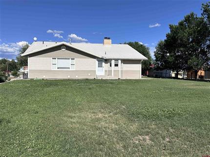 Photo of 9456 6075 Road, Montrose, CO 81403