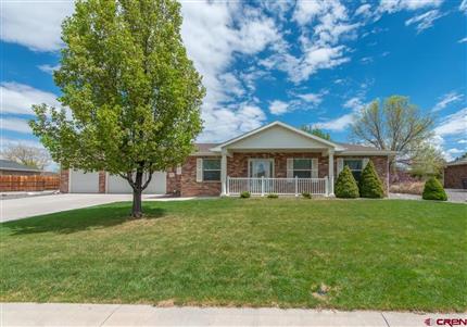 Photo of 2925 Ivy Drive, Montrose, CO 81401