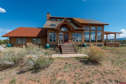 Photo of 830 Tiyoweh Trail, Montrose, CO 81403