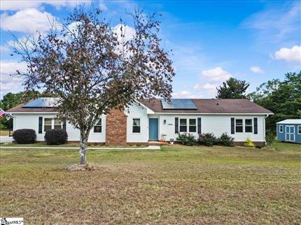 Photo of 1661 Scuffletown Road, Fountain Inn, SC 29644