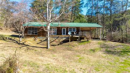 Photo of 3702 Lost Branch Rd, Sevierville, TN 37862