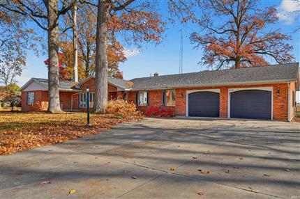 Photo of 638 LAURA, Sweetser, IN 46987