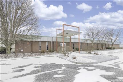 Photo of 1655 E 12th Street, Mishawaka, IN 46544