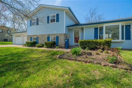 Photo of 3671 N MOORLAND, Marion, IN 46952