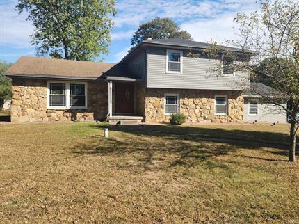 Photo of 308 Longtree, Logansport, IN 46947