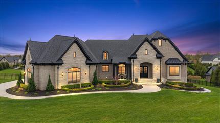 Photo of 61573 Cotswold DR, Washington Twp, MI 48094 61573 Cotswold Drive, Washington Twp, MI 48094