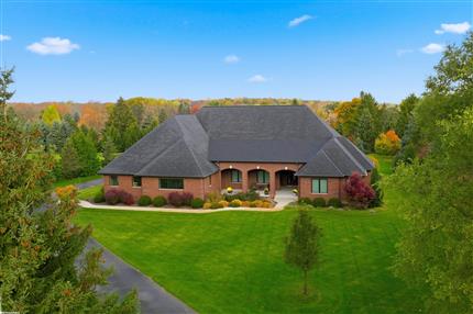 Photo of 4376 Lancaster DR, Clarkston, MI 48348 4376 Lancaster Drive, Clarkston, MI 48348