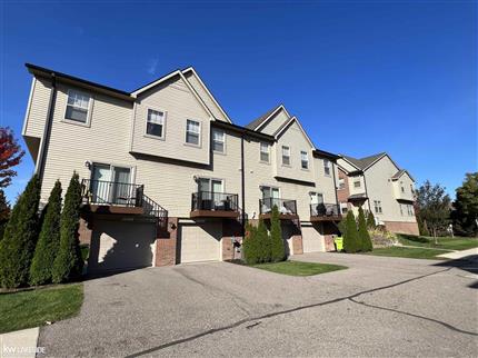 Photo of 45738 Utica Park BLVD, Utica, MI 48315 45738 Utica Park Boulevard, Utica, MI 48315