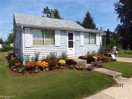 Photo of 831 E Guthrie AVE, Madison Heights, MI 48071 831 E Guthrie Avenue, Madison Heights, MI 48071