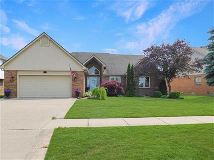 Photo of 18960 Sandhurst DR, Clinton Township, MI 48038 18960 Sandhurst Drive, Clinton Township, MI 48038