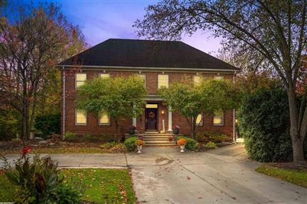 Photo of 6580 Red Maple LN, Bloomfield Hills, MI 48301 6580 Red Maple Lane, Bloomfield Hills, MI 48301