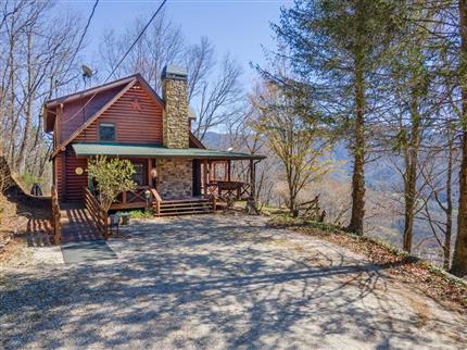 Photo of 840 Mission Mountain, ROBBINSVILLE, NC 28771