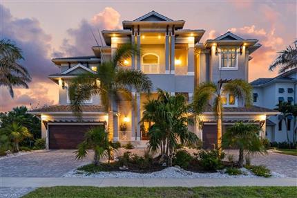 Photo of 564 Spinnaker DR, MARCO ISLAND, FL 34145