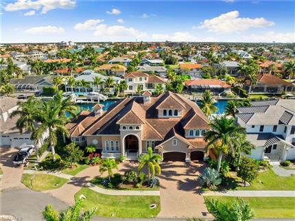 Photo of 504 Tigertail CT, MARCO ISLAND, FL 34145