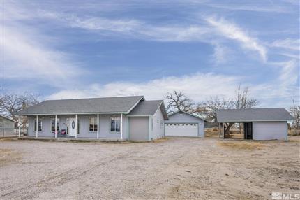 Photo of 2106 Gummow Dr, Fallon, NV 89406