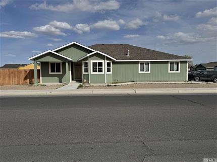 Photo of 794 Megan Way, Fallon, NV 89406