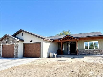 Photo of 447 Cornerstone Ct, Fallon, NV 89406