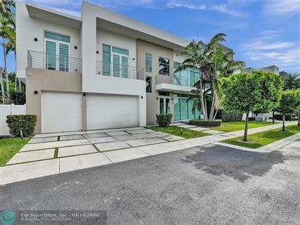 Photo of 10498 NW 67th Ter, Doral, FL 33178