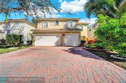 Photo of 4013 NW 63rd St, Coconut Creek, FL 33073