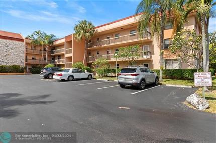 Photo of 3040 Holiday Springs Blvd #201, Margate, FL 33063