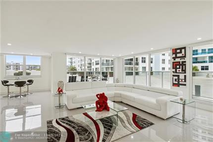 Photo of 2751 S Ocean Dr #S301, Hollywood, FL 33019