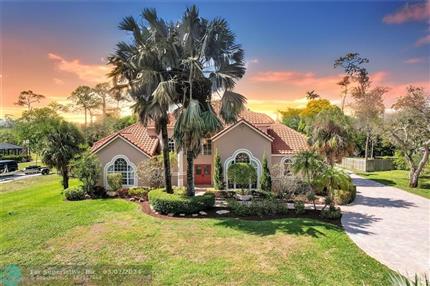 Photo of 6213 NW 63rd Way, Parkland, FL 33067