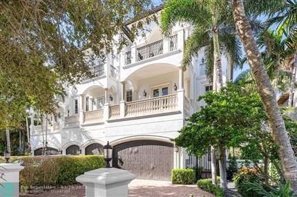 Photo of 549 NE 19th Ave #C, Deerfield Beach, FL 33441
