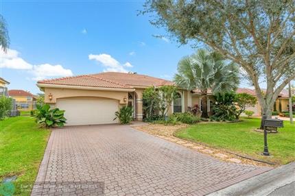 Photo of 10302 NW 54th Pl, Coral Springs, FL 33076