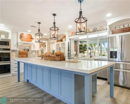 Photo of 5921 SW 18th St, Plantation, FL 33317