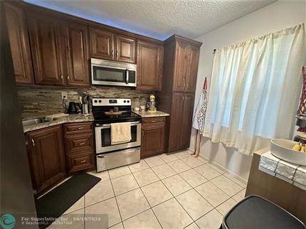 Photo of 2900 NW 42nd Ave, Coconut Creek, FL 33066