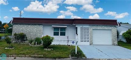 Photo of 995 NW 74th Ave, Margate, FL 33063