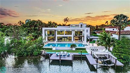 Photo of 1430 S Ocean Dr, Fort Lauderdale, FL 33316