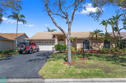 Photo of 10025 NW 47th St, Coral Springs, FL 33076