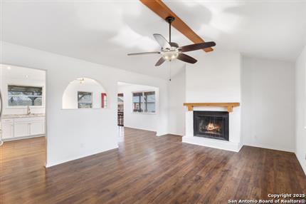 Photo of 1102 Berlin St, Castroville, TX 78009