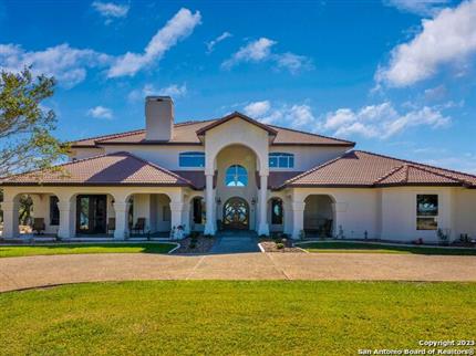 Photo of 143 SPANISH PASS RD, Boerne, TX 78006