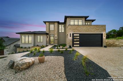 Photo of 330 Preston Trail, Boerne, TX 78006