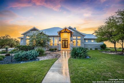 Photo of 371 River Cliff, Spring Branch, TX 78070