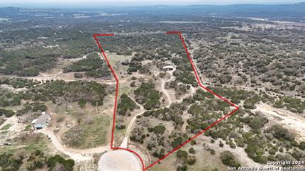 Photo of 886 Privilege Estates, Pipe Creek, TX 78063