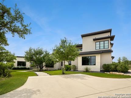 Photo of 211 Clubs Drive, Boerne, TX 78006