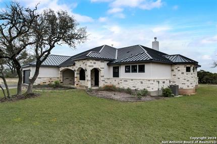Photo of 40 Greco Bend, Boerne, TX 78006