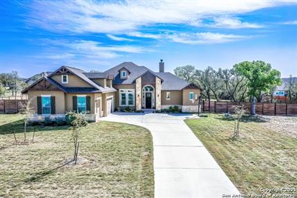 Photo of 527 James Way, Castroville, TX 78009