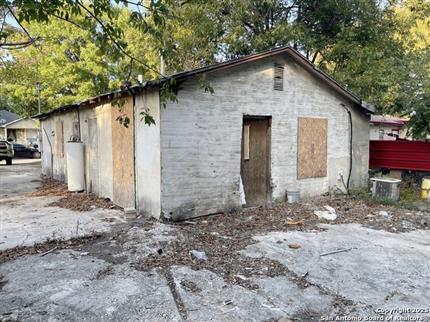 Photo of 330 Sterling, San Antonio, TX 78220