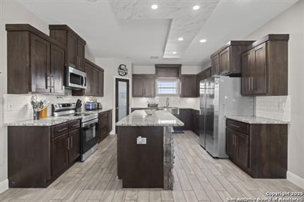 Photo of 129 Summer Meadow, La Vernia, TX 78121