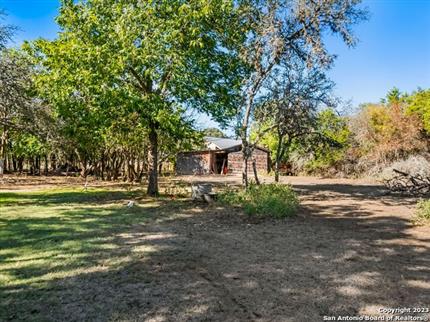 Photo of 10 CHAPARRAL HILL Rd, Boerne, TX 78006